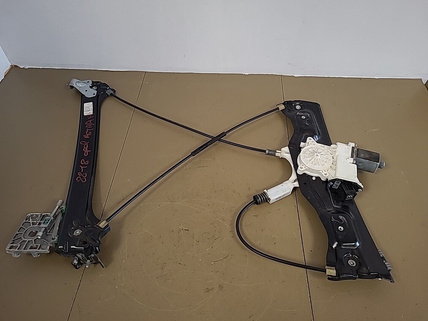 Lève-vitre avant gauche électrique OPEL Astra H Twintop / Cabriolet (2004-2010) Ref : 13193231LH