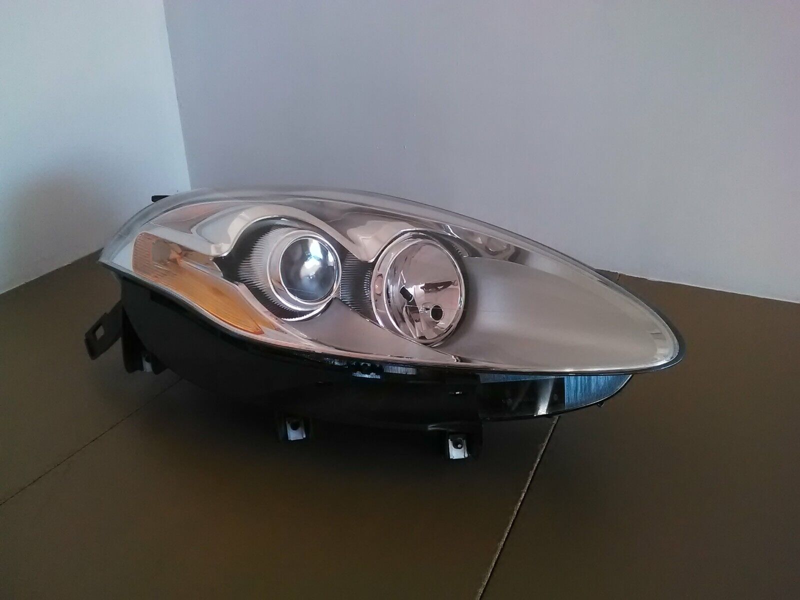 Phare avant droit FIAT Bravo 2 phase 1 (2007-2010) Ref : 20-B137B