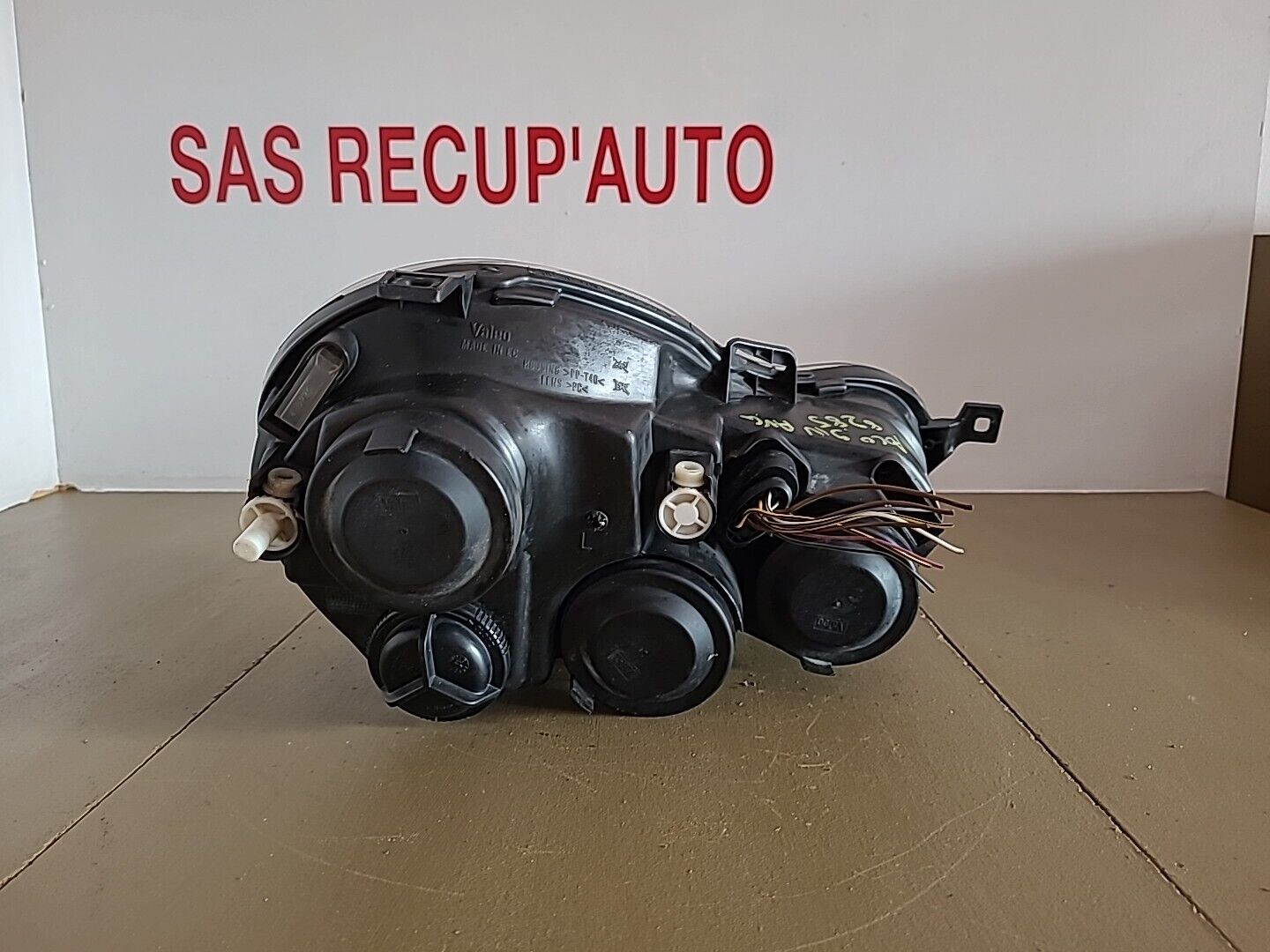 Phare avant gauche VOLKSWAGEN Polo 4 Phase 1 (9N1) (2002-2005) Ref : 6Q1941007L – Image 2