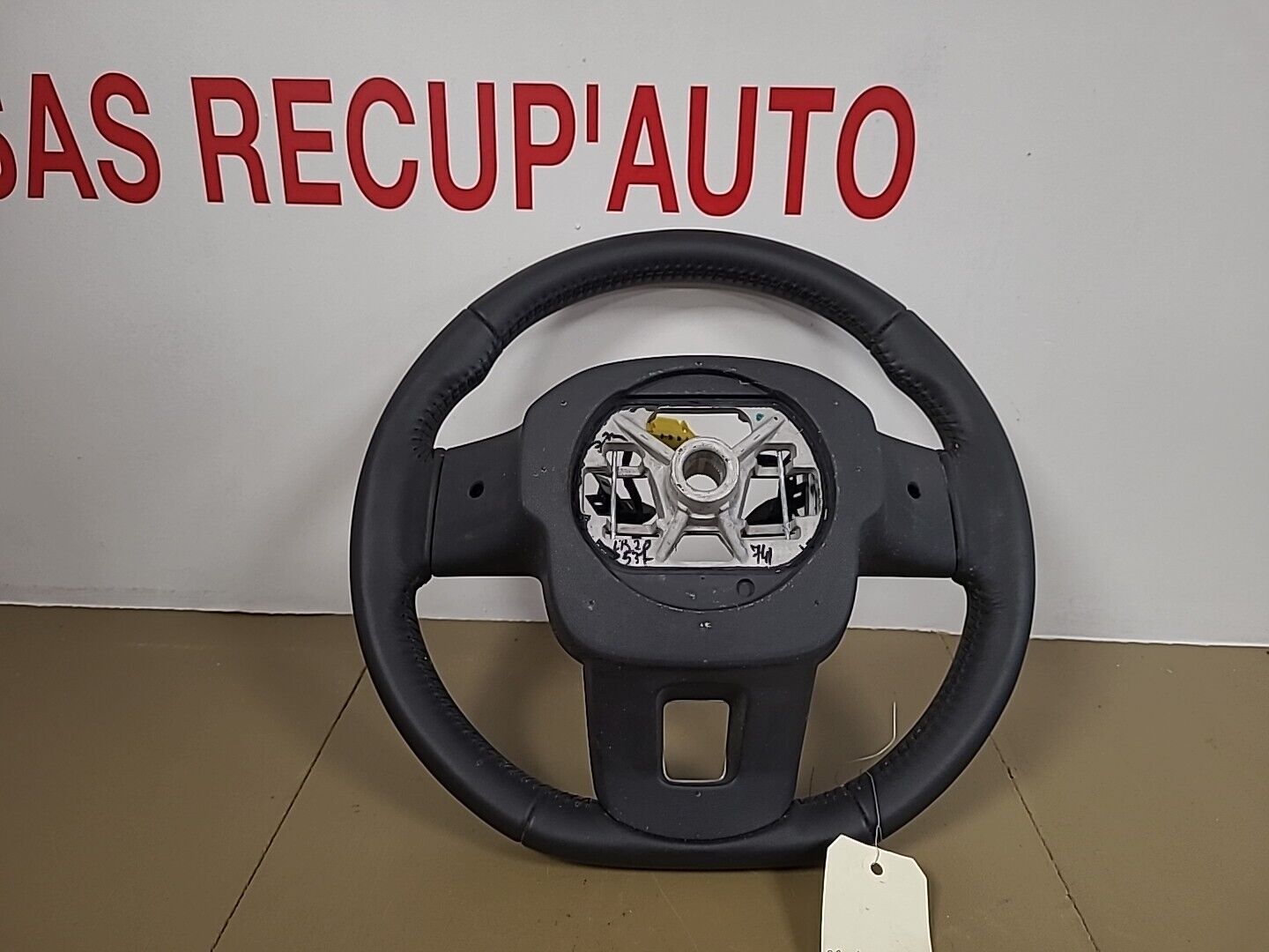 Volant multifonction CITROËN C3 3 (2016-2024) Ref : 9812314777 – Image 4