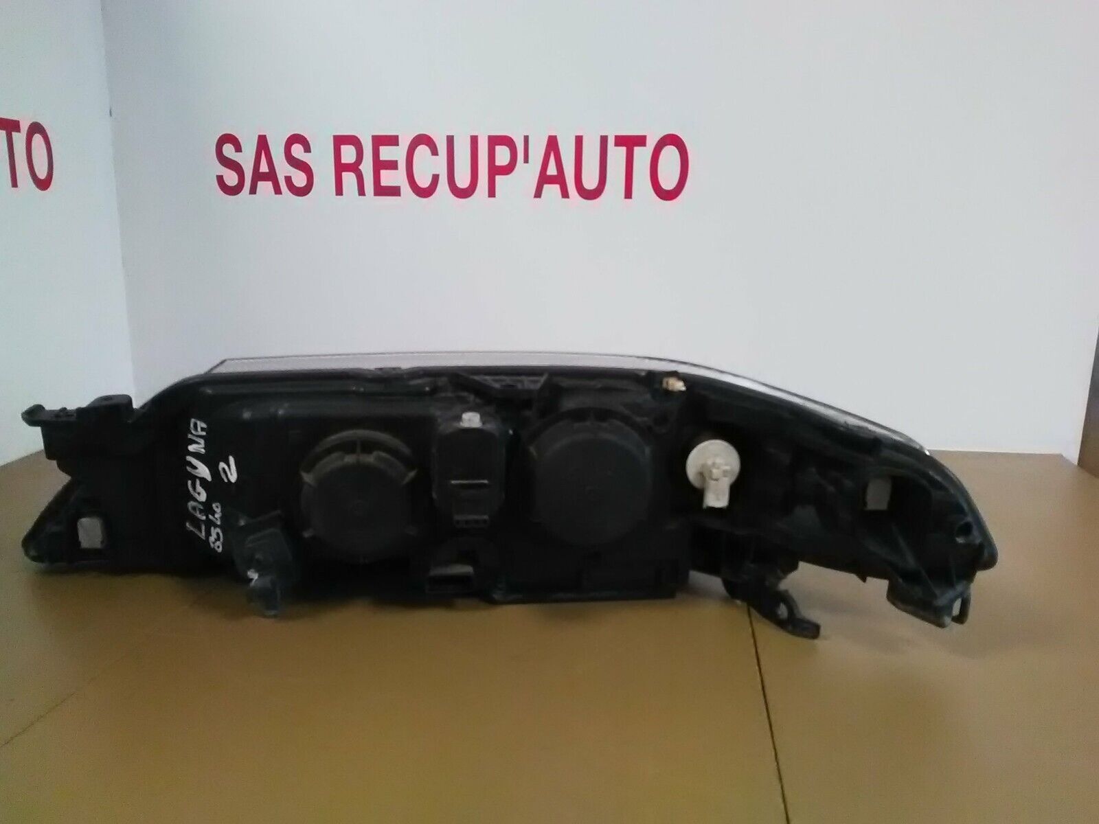 Phare avant droit RENAULT Laguna 2 Phase 1 (2001-2005) Ref : 8200002847 – Image 2