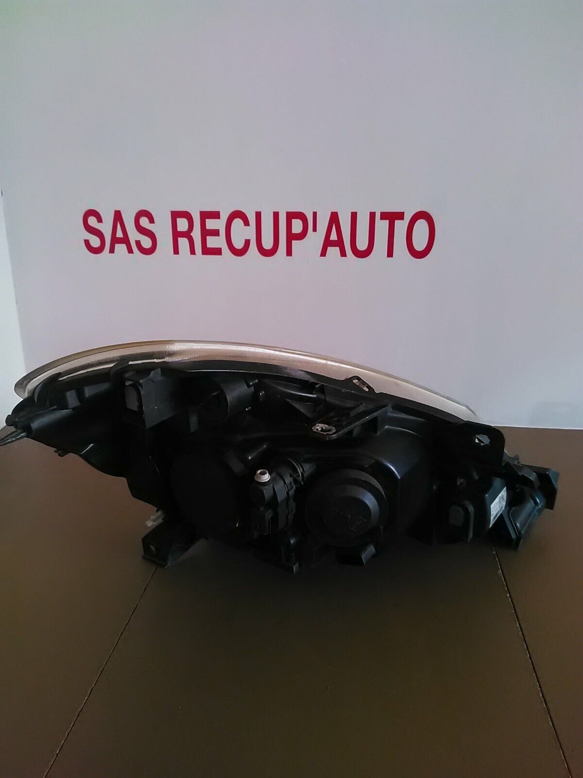 Phare avant gauche RENAULT Clio 3 Phase 1 (2005-2007) Ref : 8200244889 – Image 2