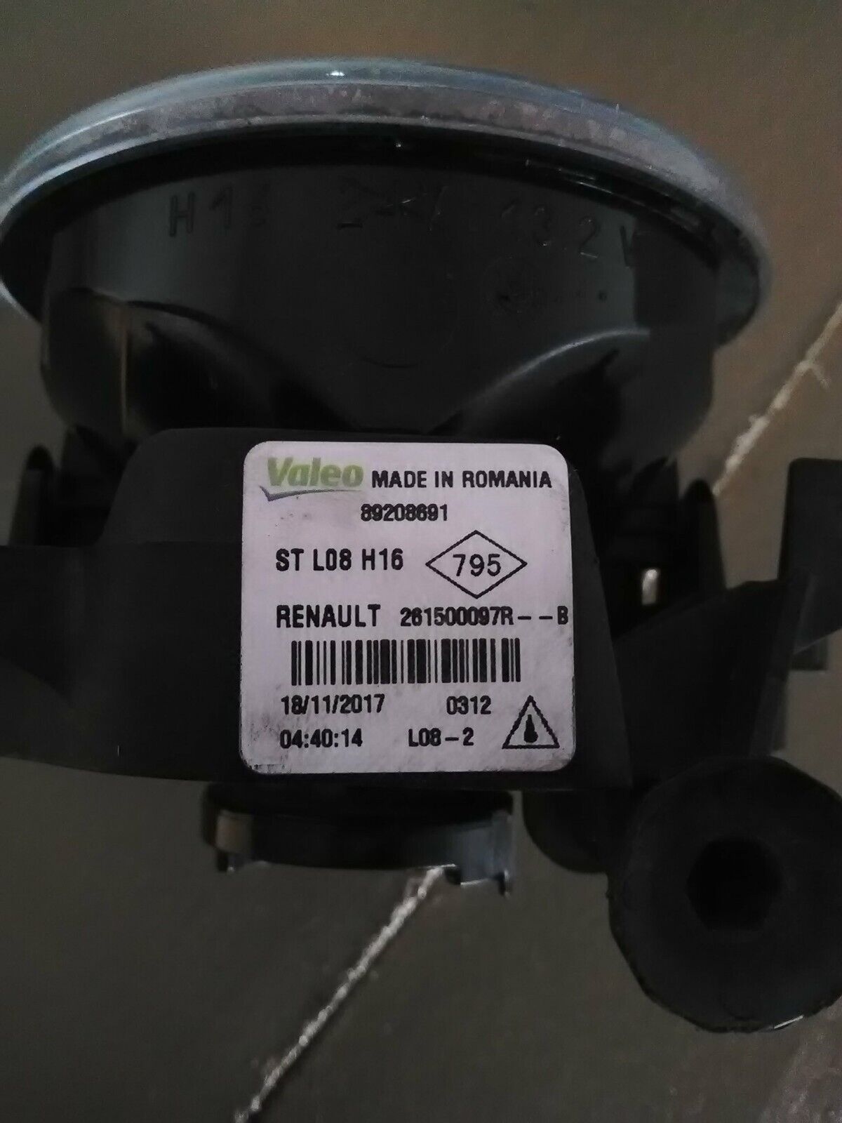 Paire d'antibrouillard avant RENAULT Mégane 4 Estate Phase 1 (2015-2020) Ref : 89208691 – Image 3