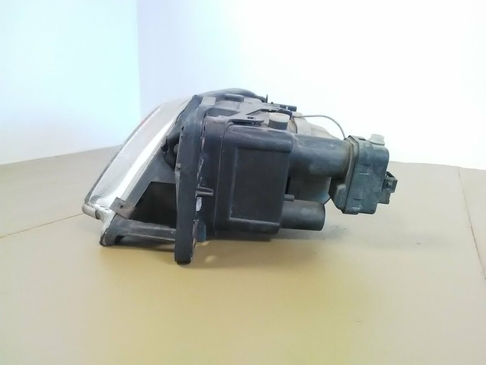 Phare avant droit xénon ALFA ROMEO 166 Phase 1 (1998-2003) Ref : 60955910 – Image 3