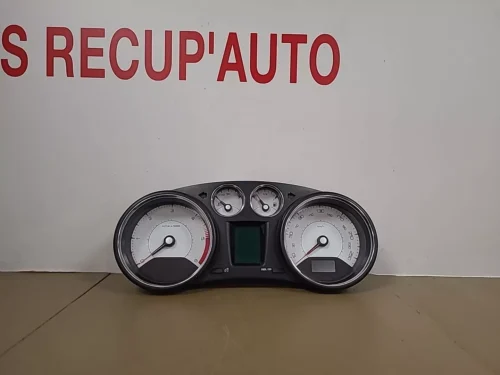Compteur de vitesse PEUGEOT 308 1 Phase 1 (2007-2011) 1.6 HDI Ref : 9666642580