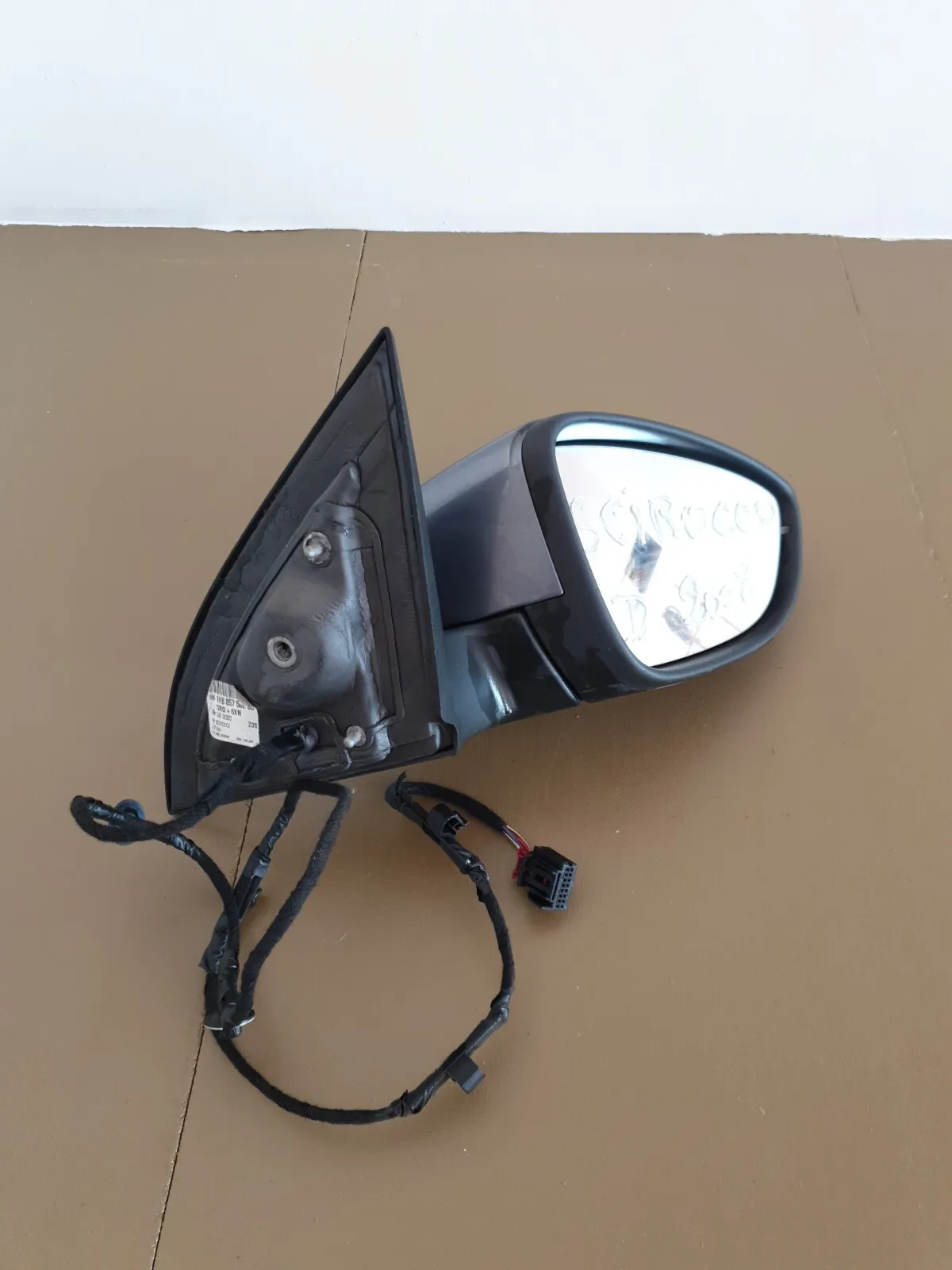 Rétroviseur droit électrique VOLKSWAGEN Scirocco 3 phase 1 (2008-2014) Ref : 1K8857502BD