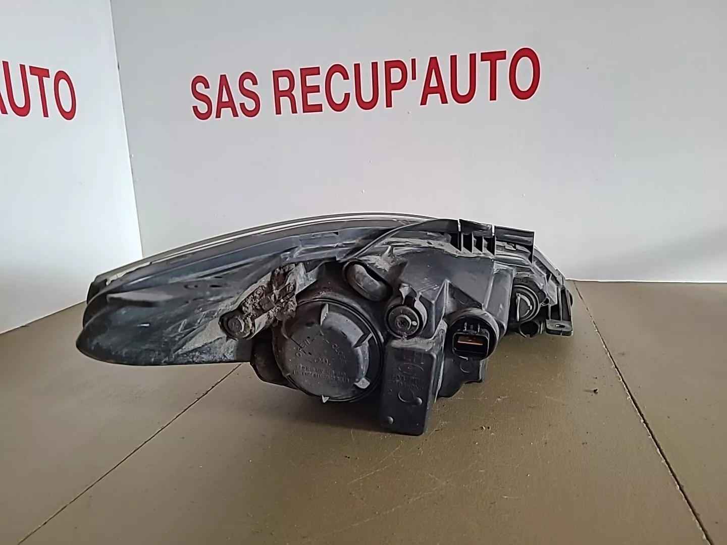 Phare avant gauche HYUNDAI i10 Phase 1 (2008-2010) Ref : 921010X0 – Image 2