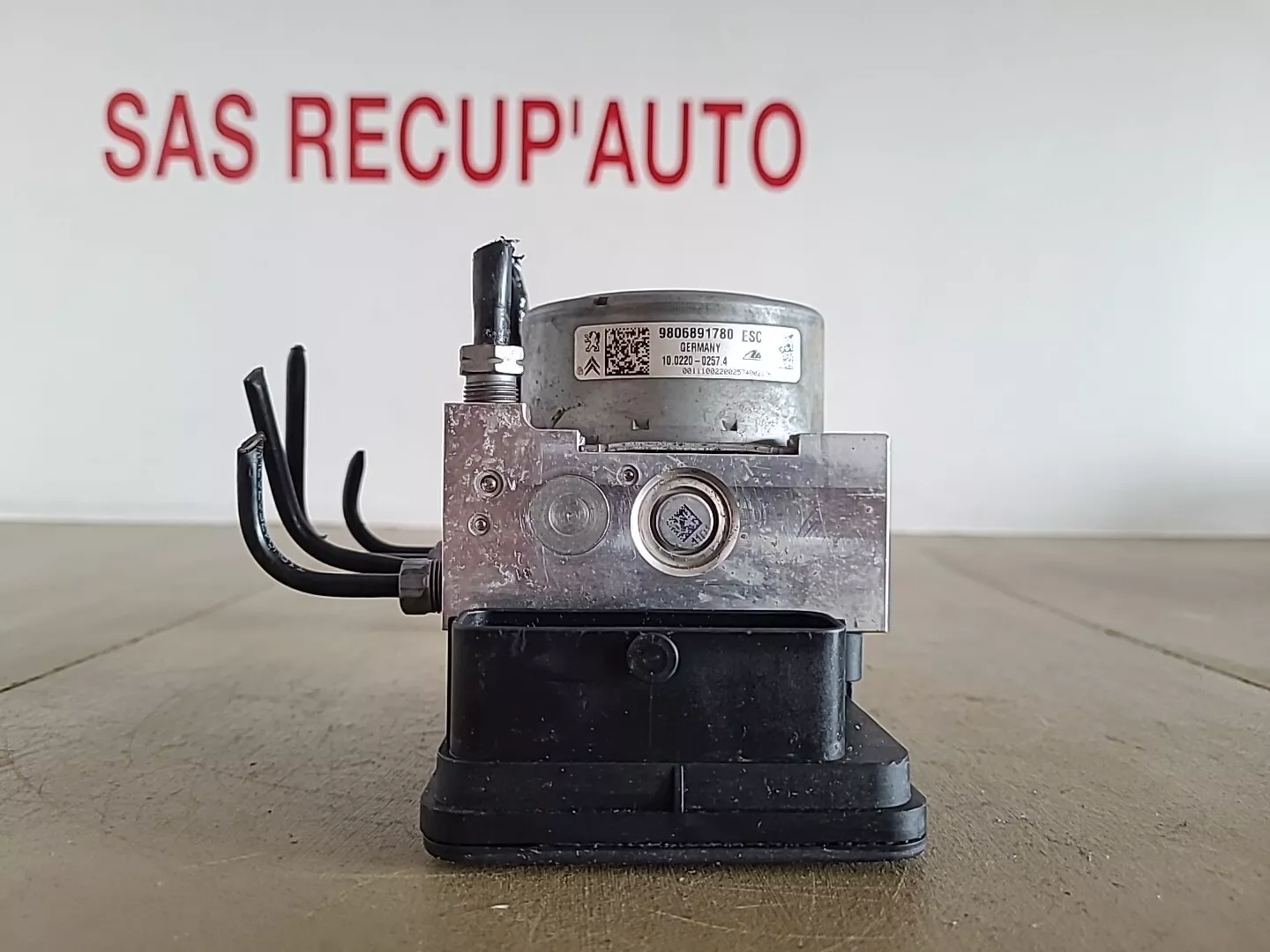 Bloc hydraulique ABS ATE PEUGEOT 208 1 Phase 1 (2012-2015) 1.4 HDI 70cv Ref : 9806891780 – Image 2