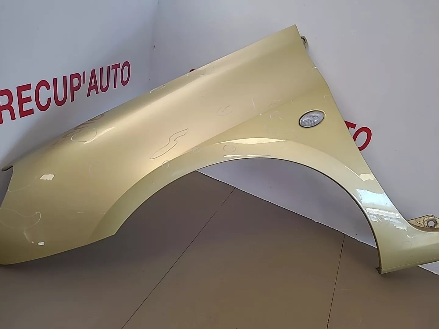 Aile avant gauche dorée avec répétiteur PEUGEOT 307 Phase 1 (2001-2005) – Image 2
