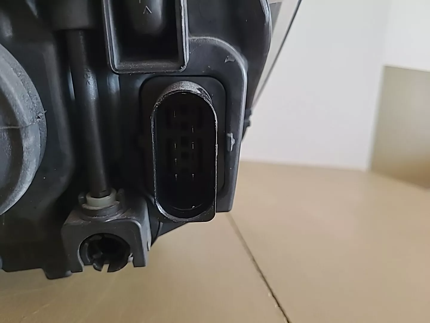 Phare avant droit halogène VOLKSWAGEN Polo 6 Phase 1 (2017-2021) Ref : 2G1941006 – Image 3