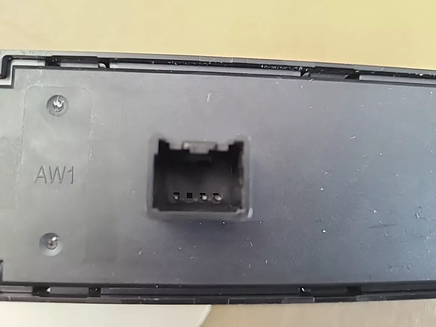 Commande de lève vitre avant gauche FORD Mondeo 4 (2014-2019) Ref : 7S7T14A132BC – Image 4