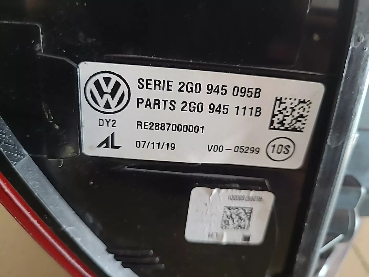Feu arrière gauche VOLKSWAGEN Polo 6 Phase 1 (2017-2021) Ref : 2G0945095B – Image 4