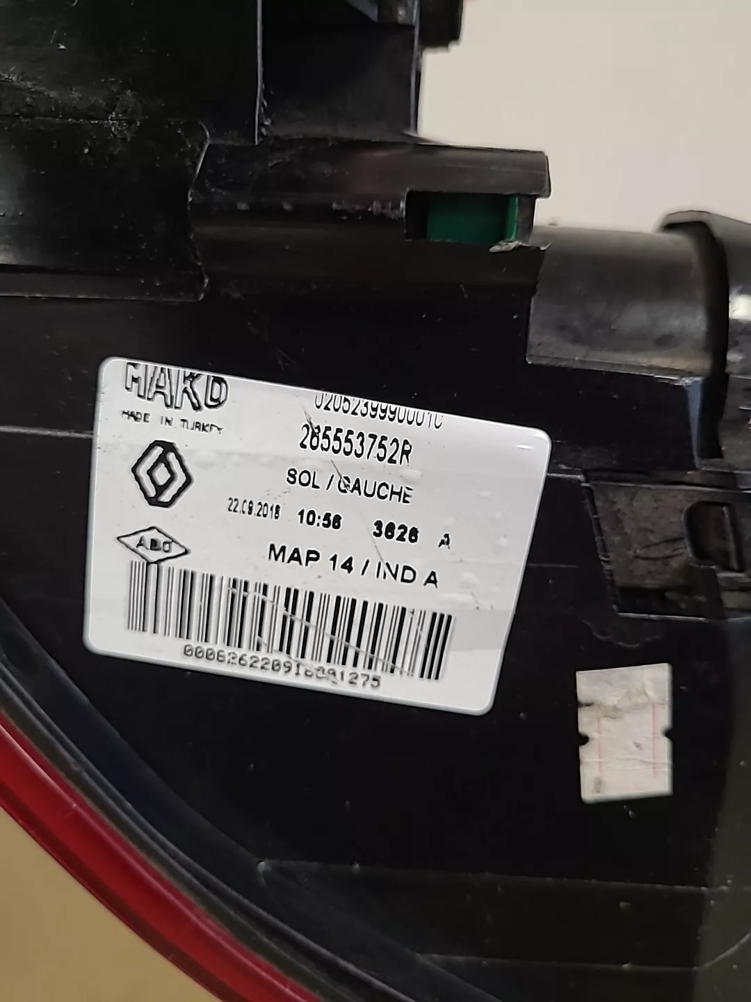 Feu arrière gauche sur aile RENAULT Clio 4 Phase 1 (2012-2016) Ref : 265553752R – Image 5