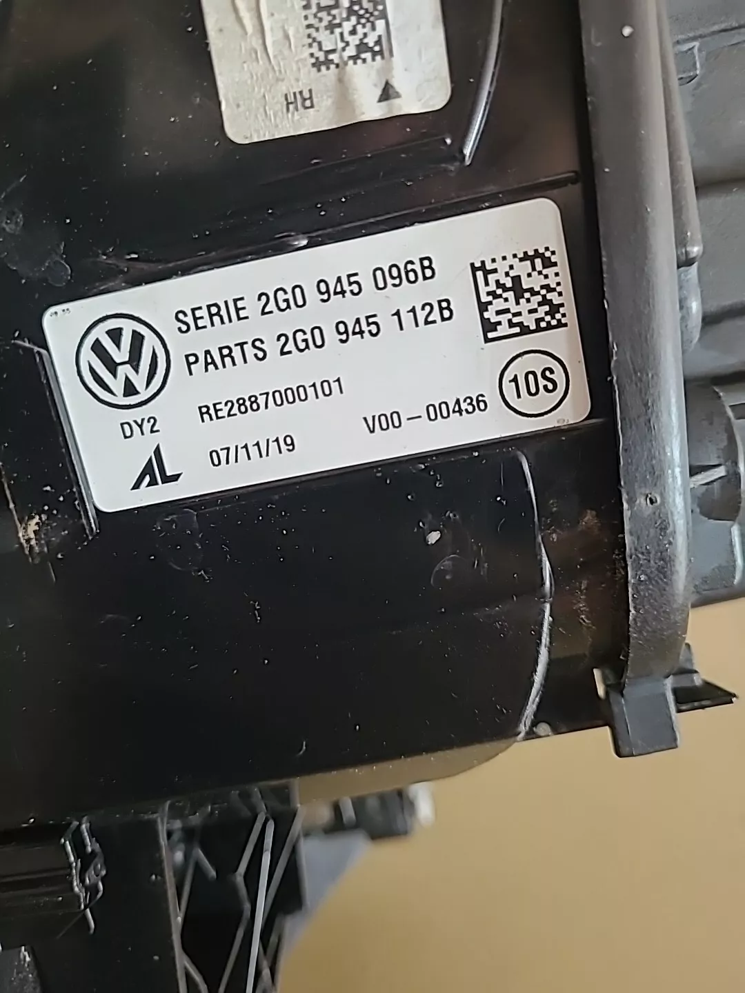 Feu arrière droit VOLKSWAGEN Polo 6 Phase 1 (2017-2021) Ref : 2G0945096B – Image 5