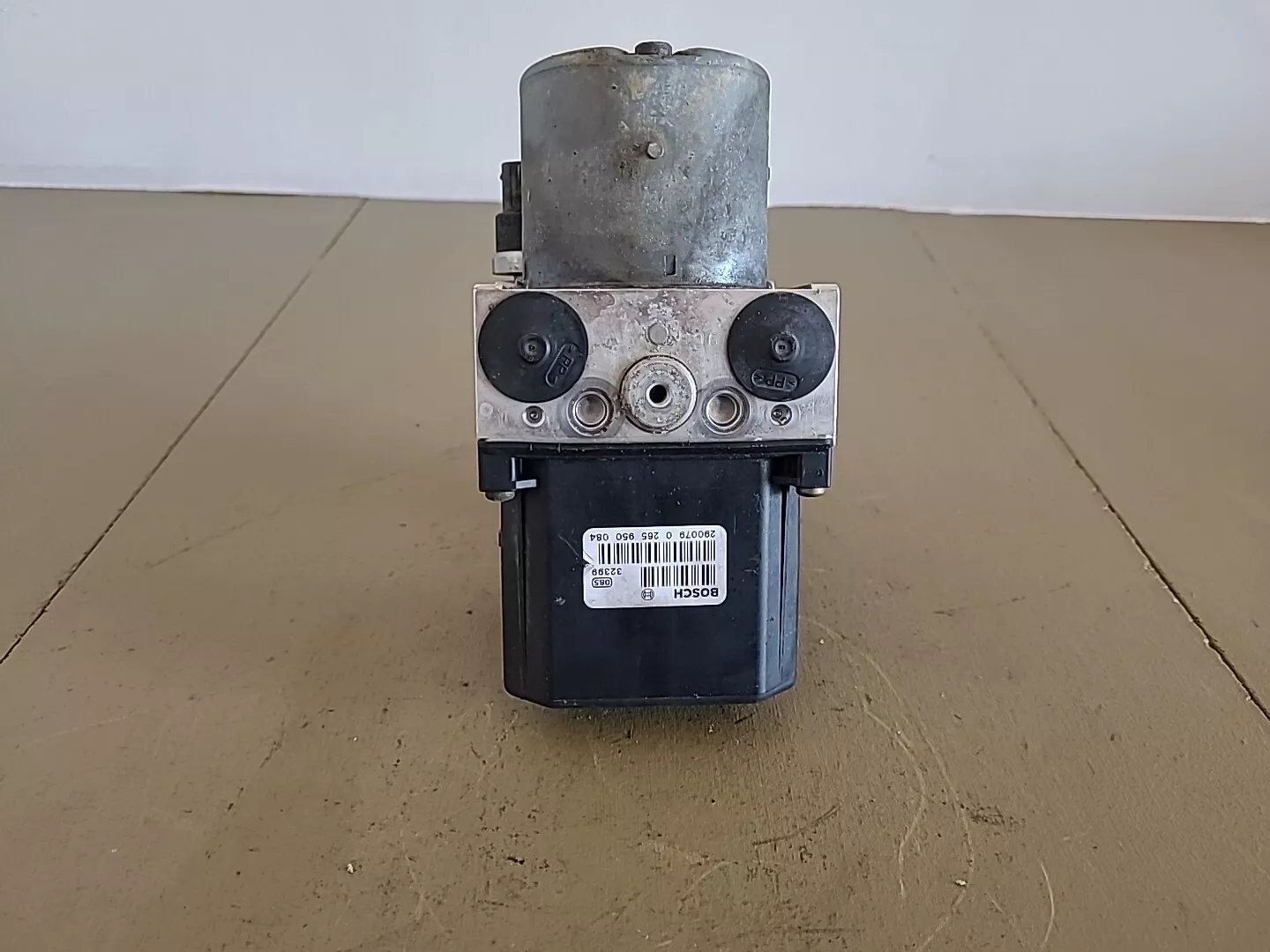 Bloc hydraulique ABS Bosch PEUGEOT 307 1 Phase 1 (2001-2005) 2.0 HDI Ref : 9648435380 – Image 6