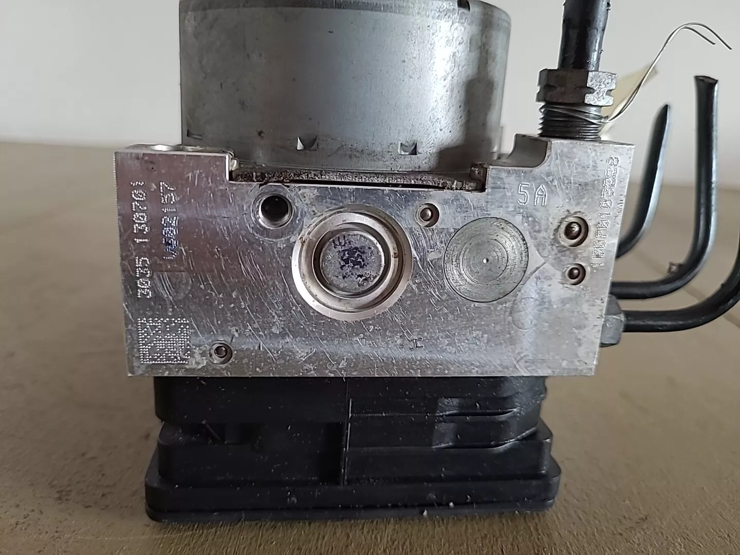 Bloc hydraulique ABS ATE PEUGEOT 208 1 Phase 1 (2012-2015) 1.4 HDI 70cv Ref : 9806891780 – Image 8