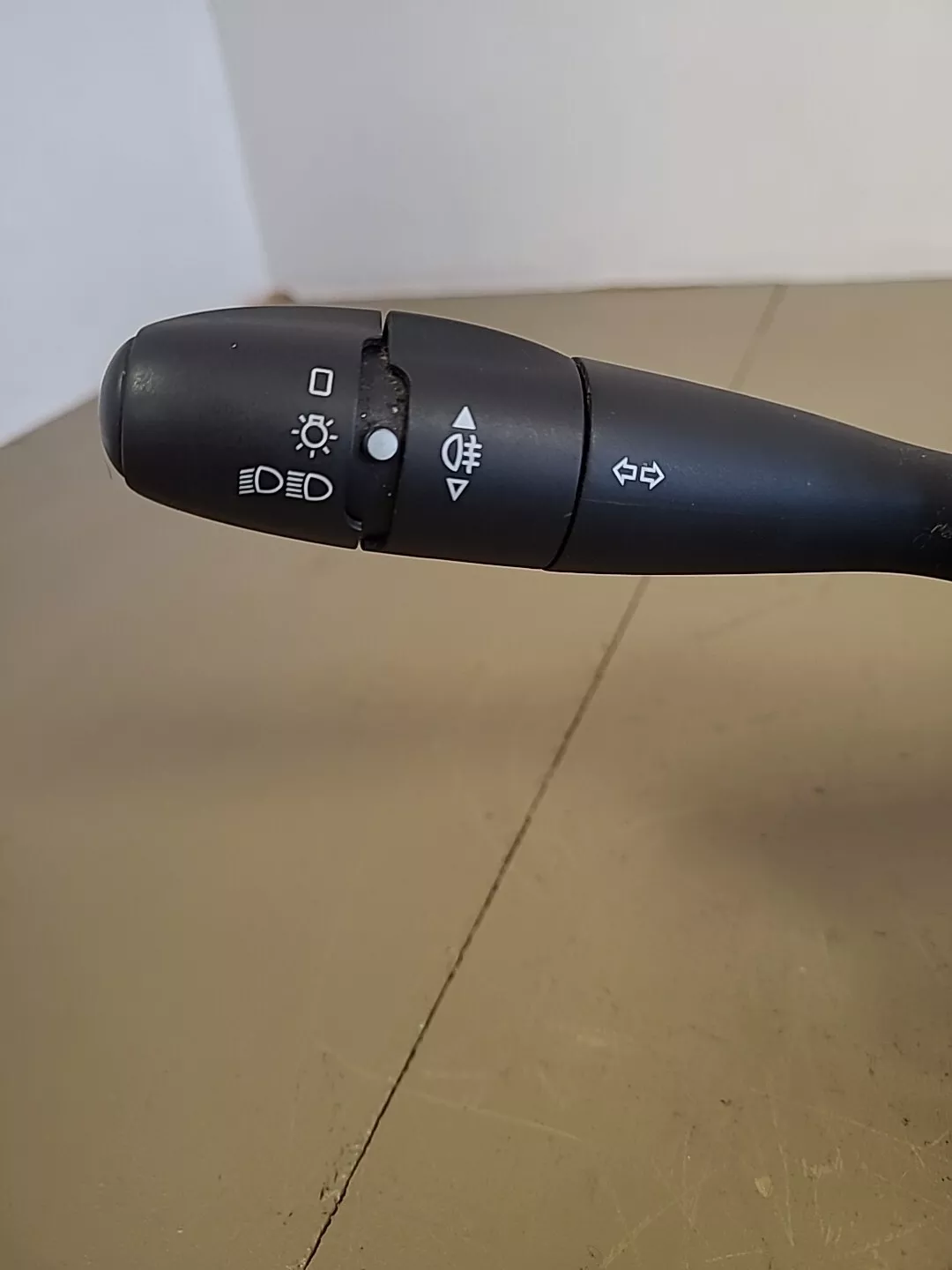 Com2000 Valeo PEUGEOT 207 1 Phase 1 (2006-2009) Ref : 96657288XT – Image 2