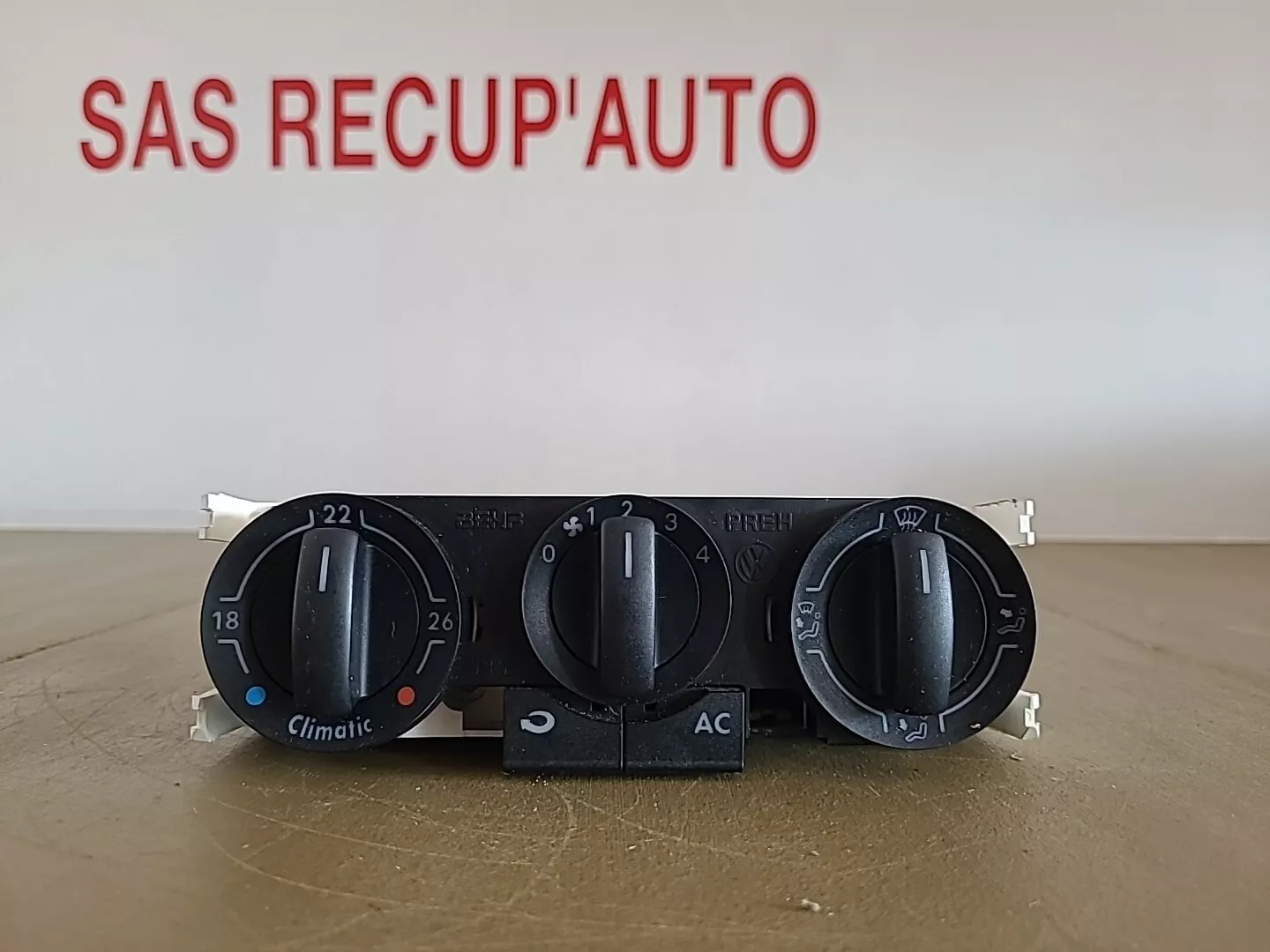 Commande de chauffage VOLKSWAGEN Polo 4 Phase 2 (2005-2009) Ref : 6Q0820045H