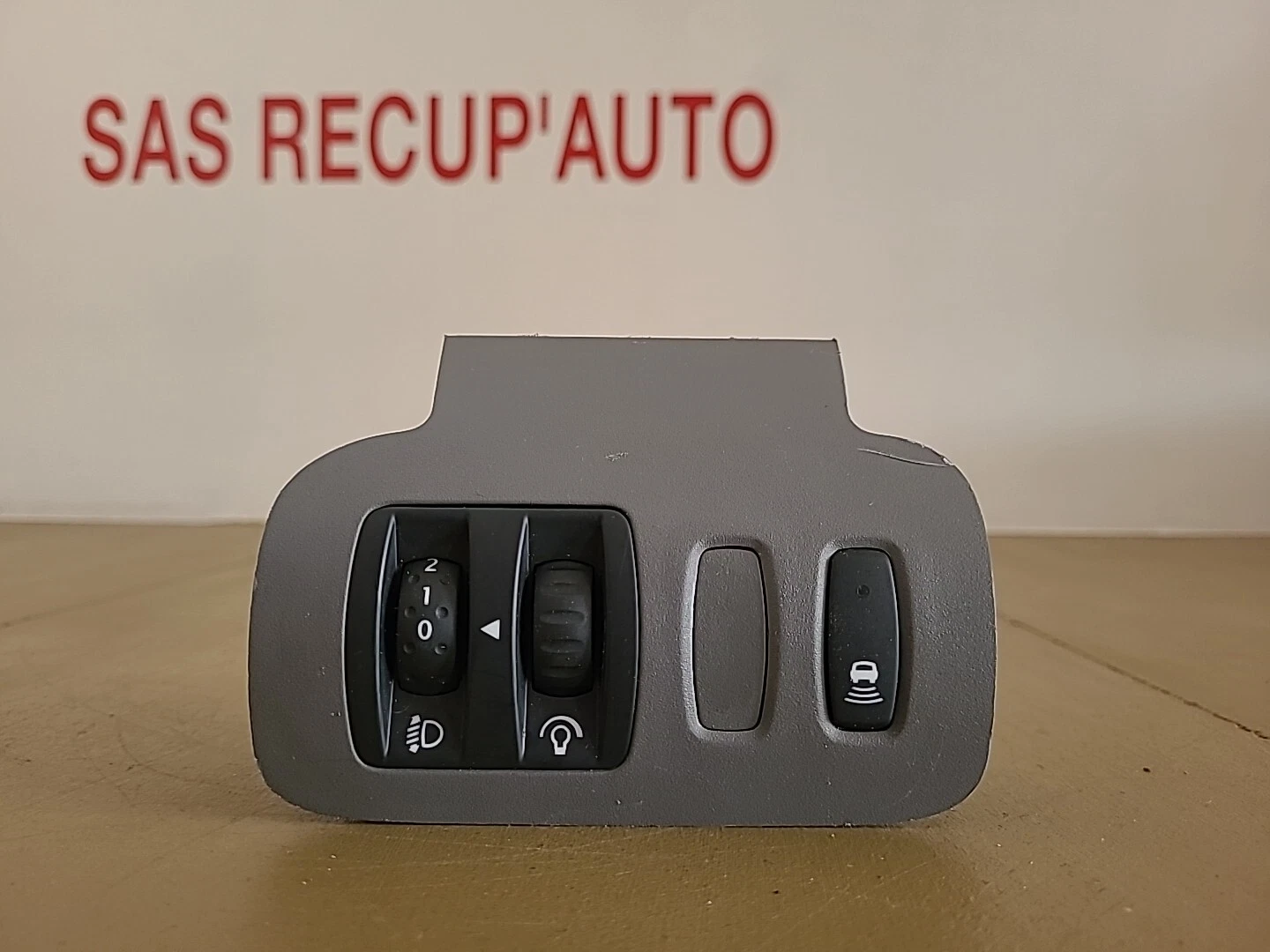 Commande de réglage des phares RENAULT Scénic 2 (2003-2009) Ref : 8200140985