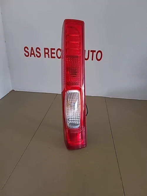 Feu arrière gauche OPEL Vivaro 1 Phase 2 (2006-2014) Ref : 89316019