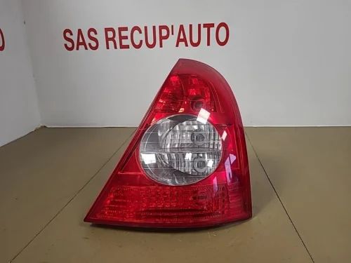 Feu arrière droit RENAULT Clio 2 Phase 2 (2001-2006) Ref : 8200071414