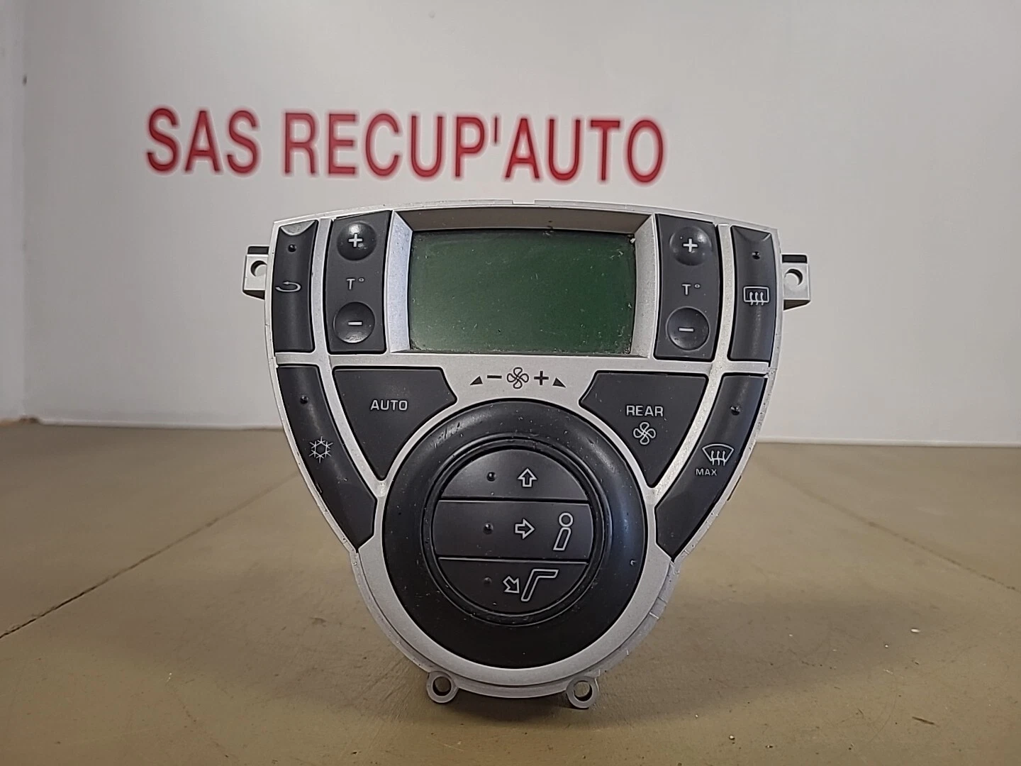 Commande de chauffage PEUGEOT 807 / CITROËN C8 (2002-2014) Ref : 14874990YR