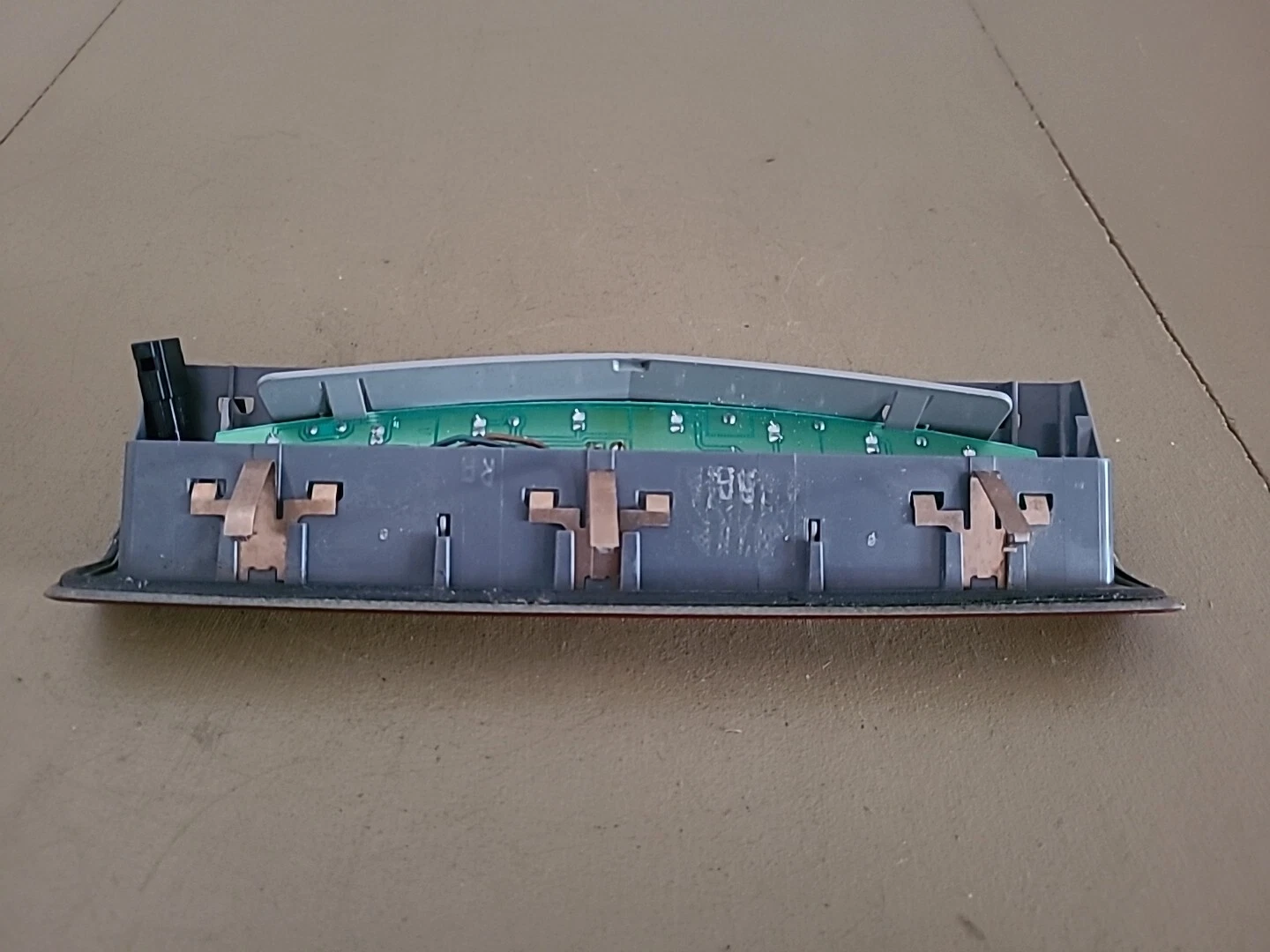 3eme feu stop OPEL Zafira B (2005-2014) Ref : 5100375 – Image 4