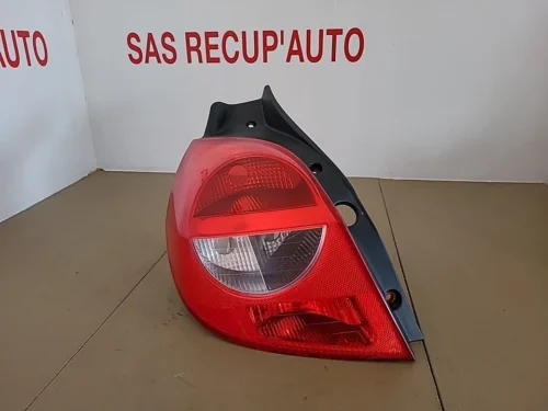 Feu arrière gauche RENAULT Clio 3 Phase 1 (2005-2009) Ref : 89035079