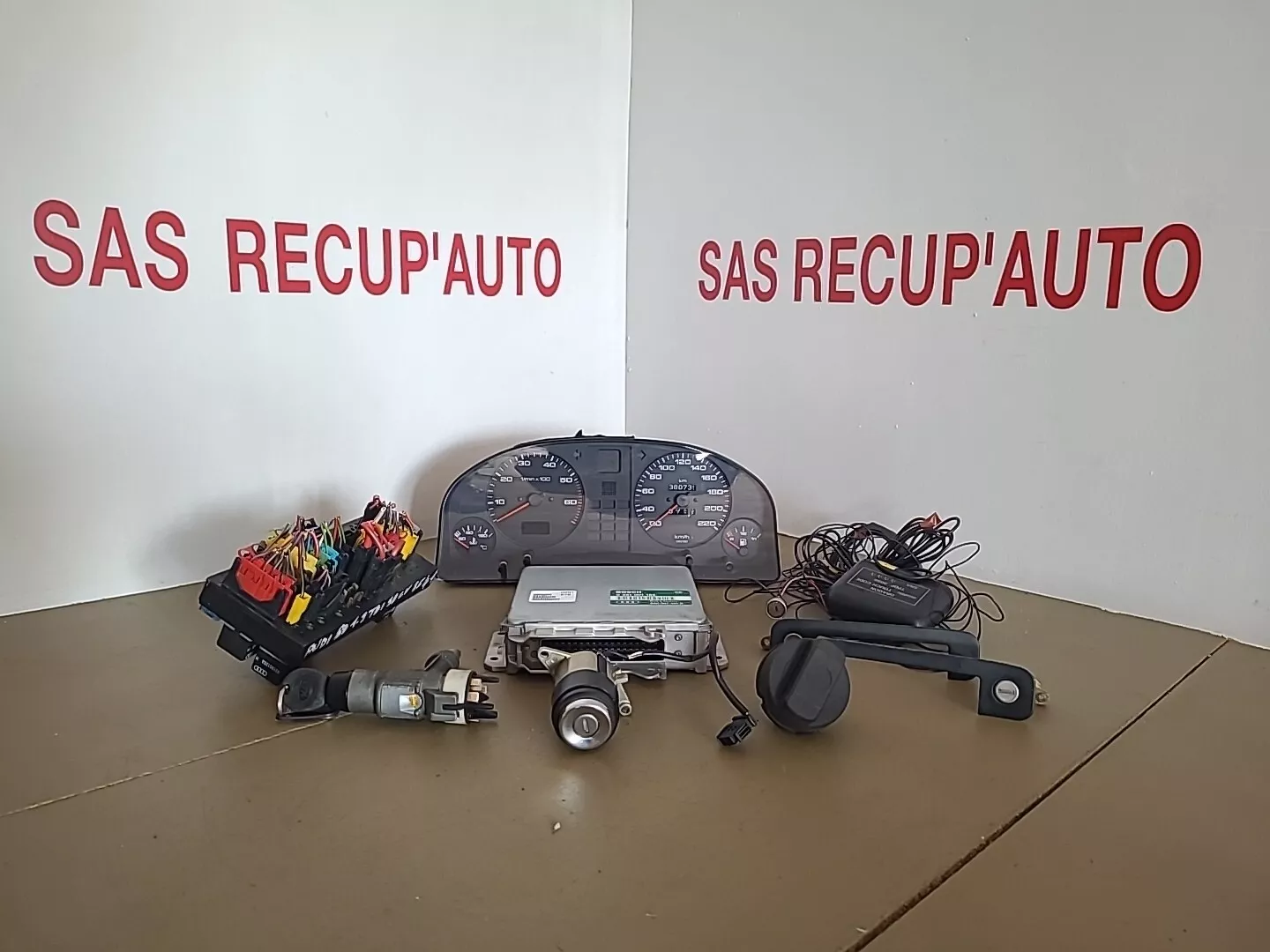 Kit Démarrage avec compteur et alarme AUDI 80 (B4) (1991-1995) 1.9 TDI 90cv