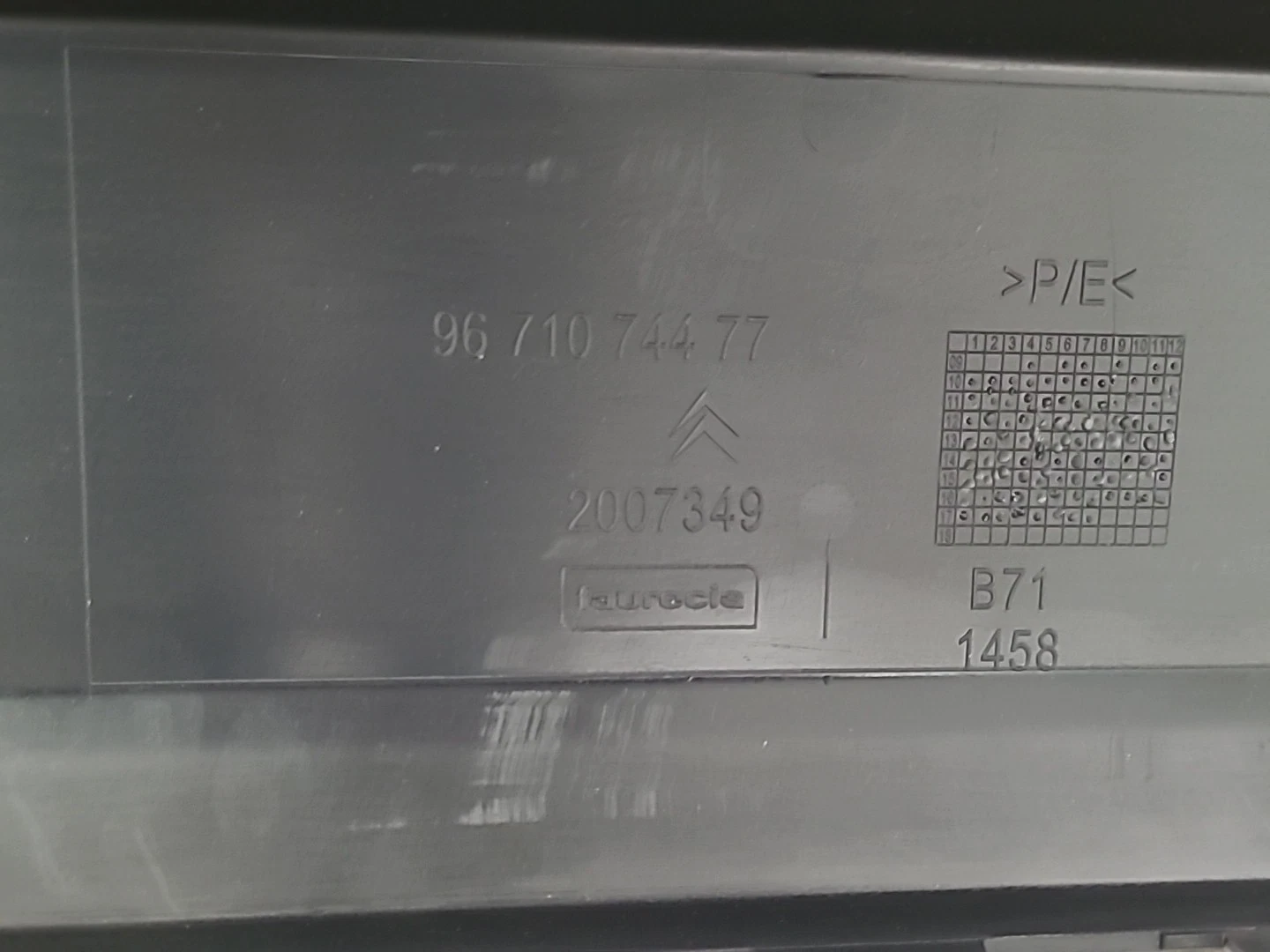 Pare-choc arrière CITROËN C4 2 (2010-2018) Ref : 9671074477 – Image 15