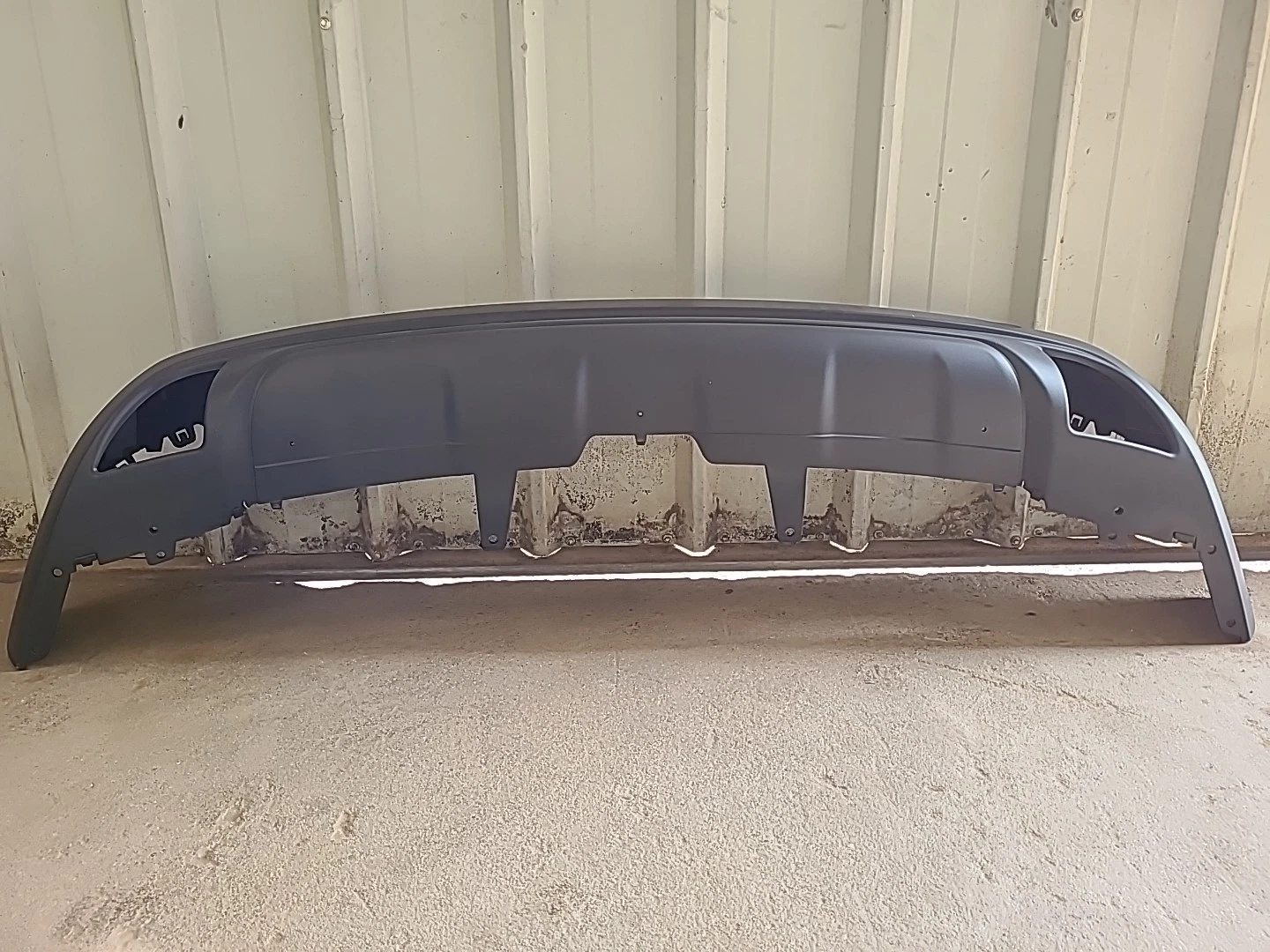 Pare-choc arrière PEUGEOT 2008 Phase 1 (2013-2016) Ref : 9801125577 – Image 5