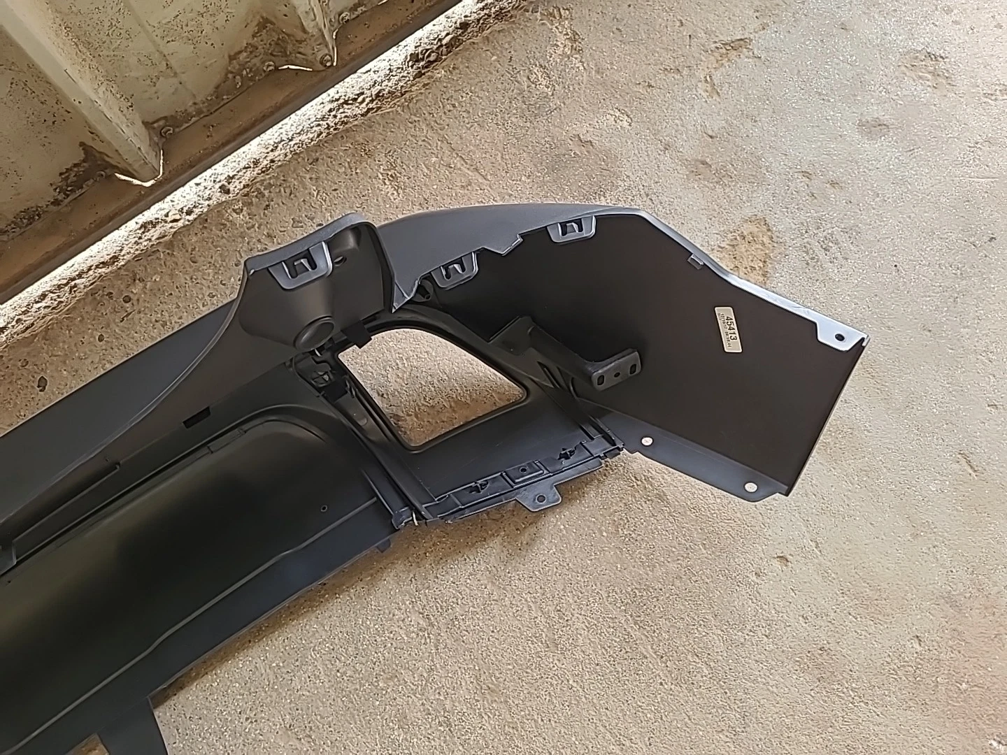 Pare-choc arrière PEUGEOT 2008 Phase 1 (2013-2016) Ref : 9801125577 – Image 8