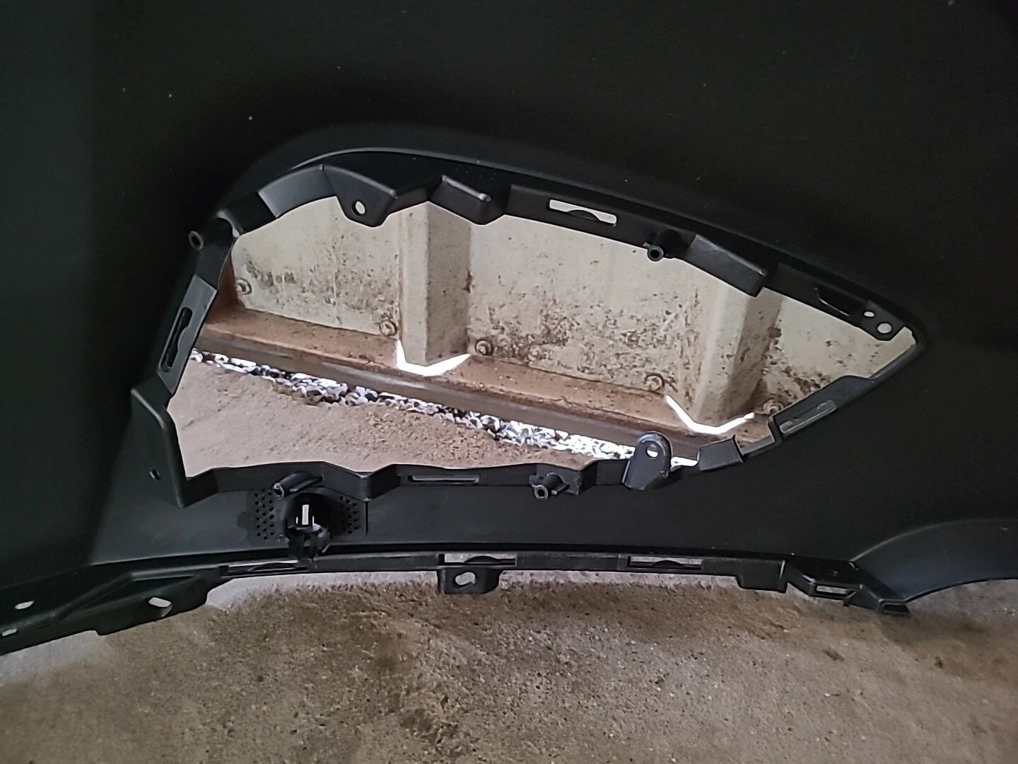 Pare-choc avant HYUNDAI IX35 (2010-2018) Ref : 86511-2Y000 – Image 9