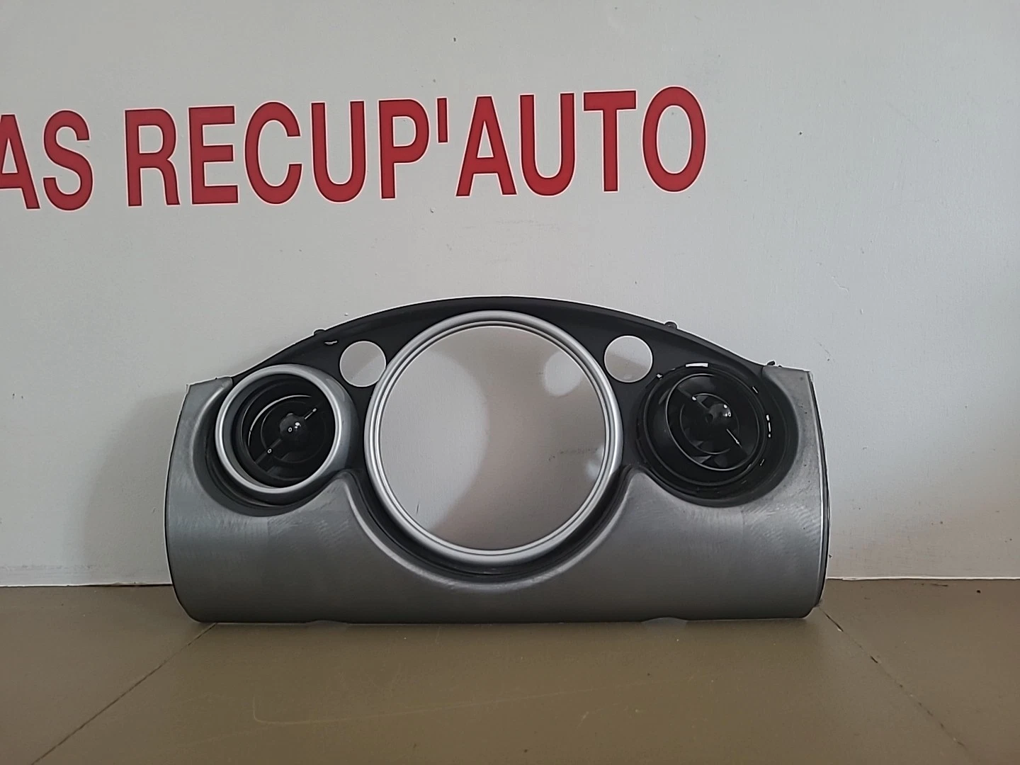 Moulure de console centrale MINI R50/R53 (2001-2006) Ref : 391100133B